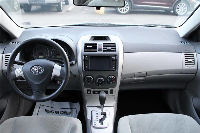 Used 2013 Toyota Corolla L image 13