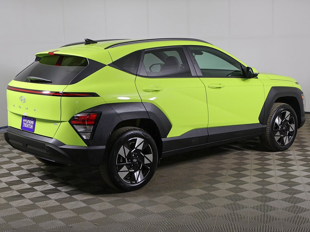 Used 2025 Hyundai Kona SEL image 10