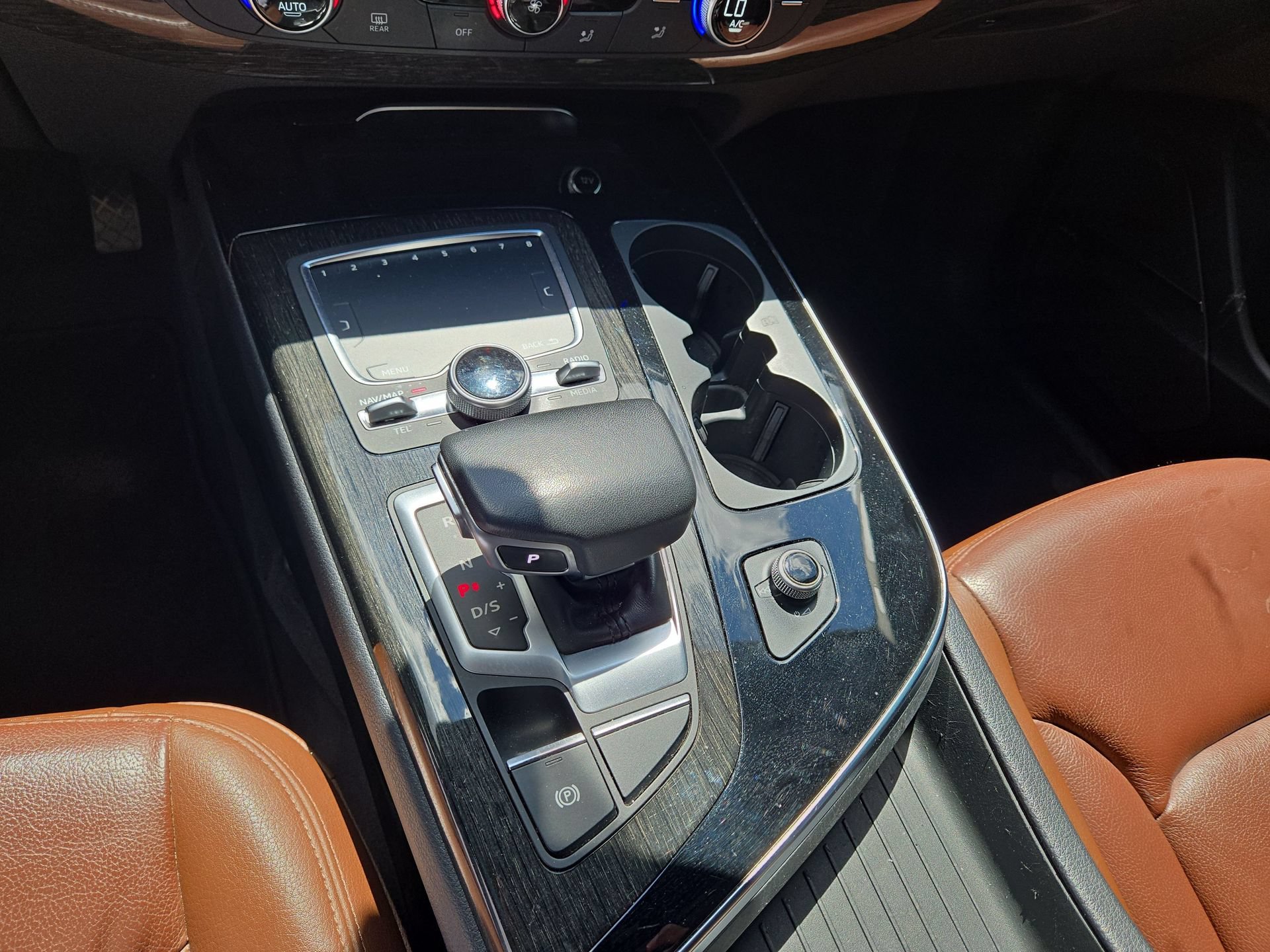 Used 2019 Audi Q7 3.0T Premium Plus w/ Premium Plus Package AWD/4WD image 22