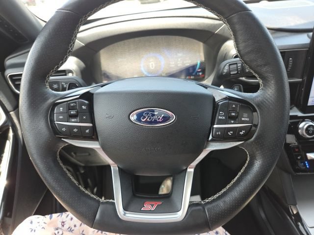 Used 2022 Ford Explorer ST w/ Equipment Group 401A AWD/4WD image 24