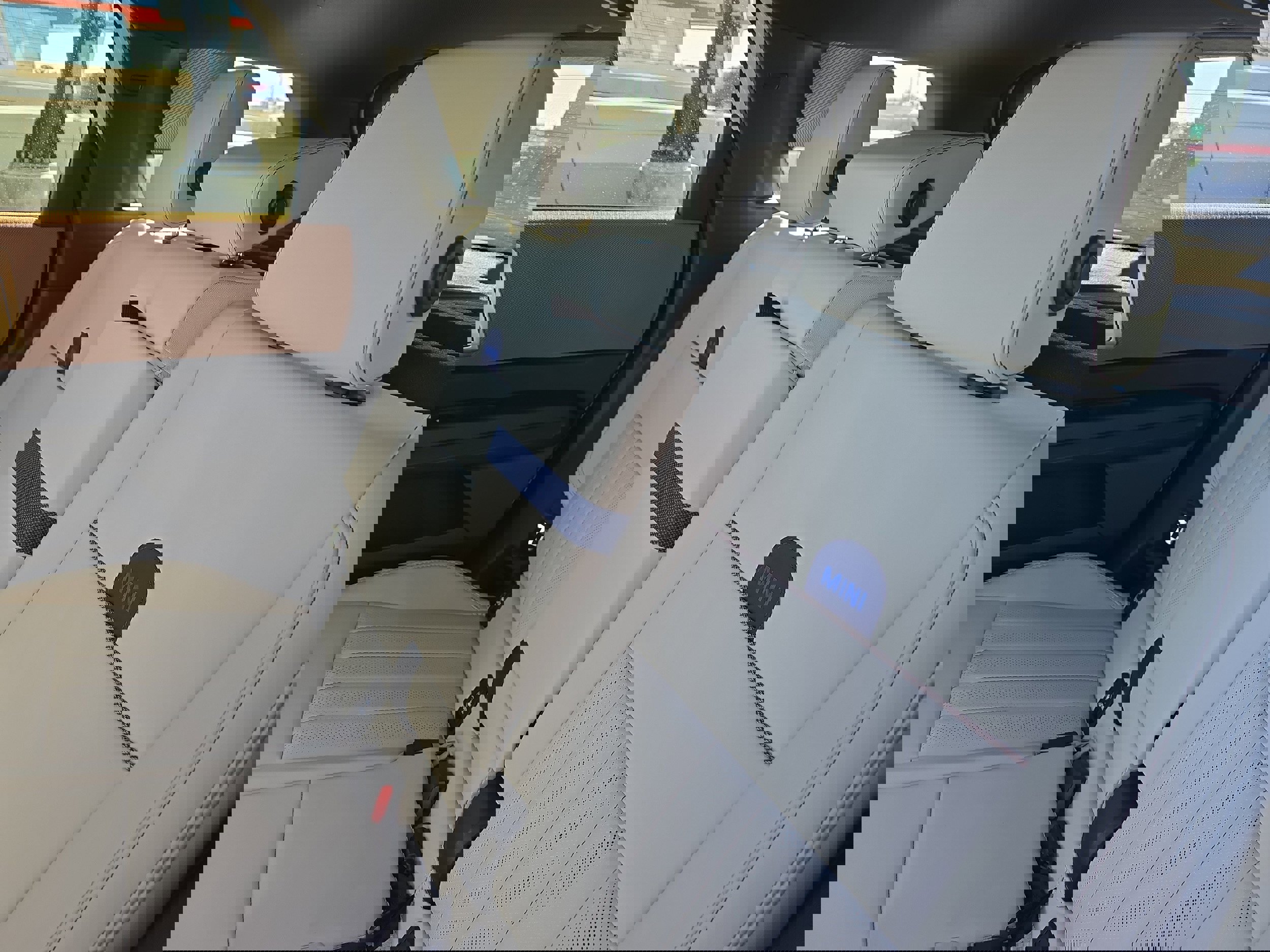 Certified 2025 MINI Cooper Countryman S w/ Comfort Package Max image 12