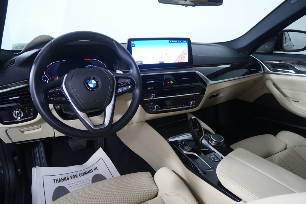 Certified 2023 BMW 530i w/ Premium Package image 18