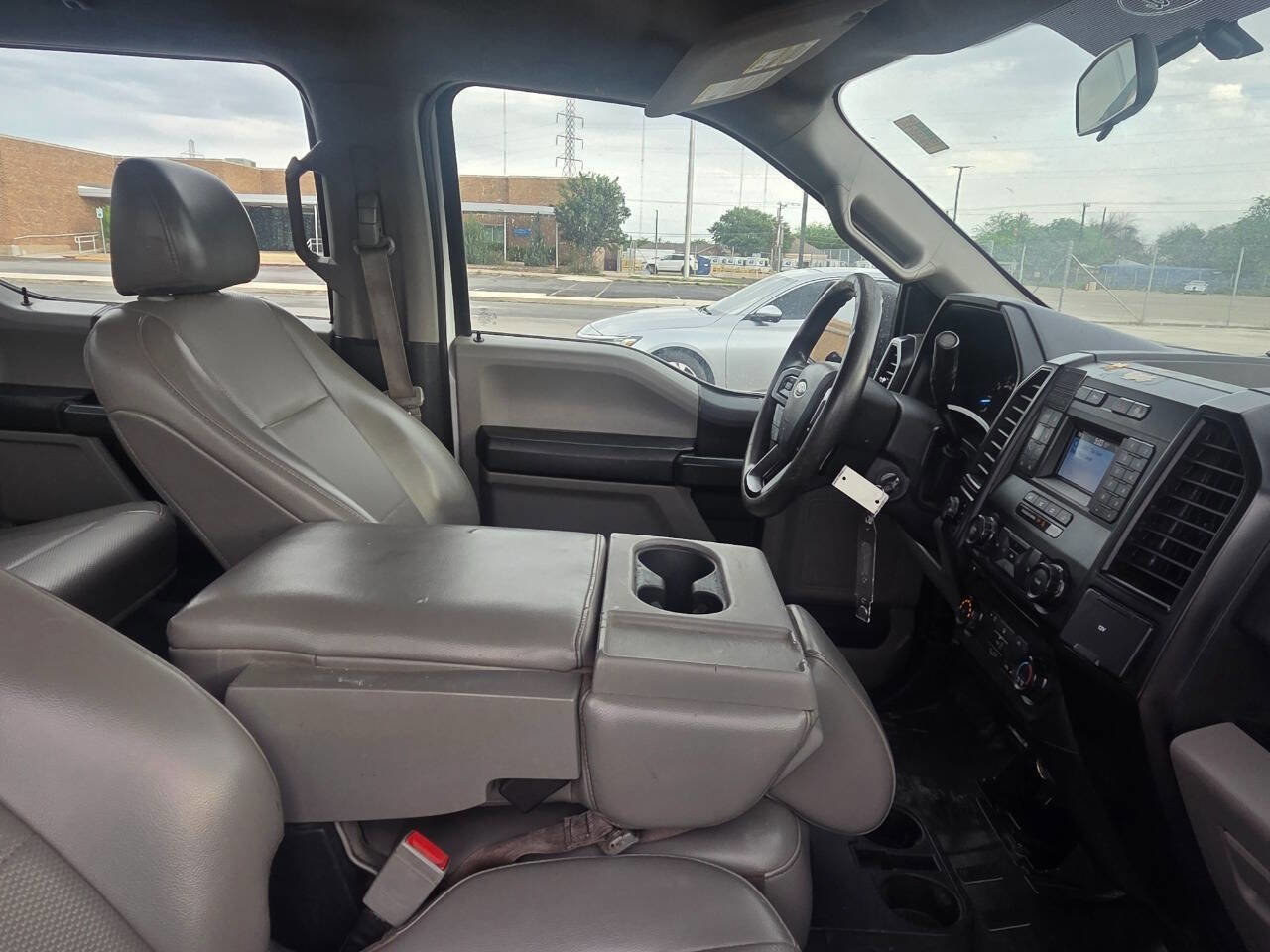 Used 2018 Ford F150 XL w/ Equipment Group 101A Mid image 23