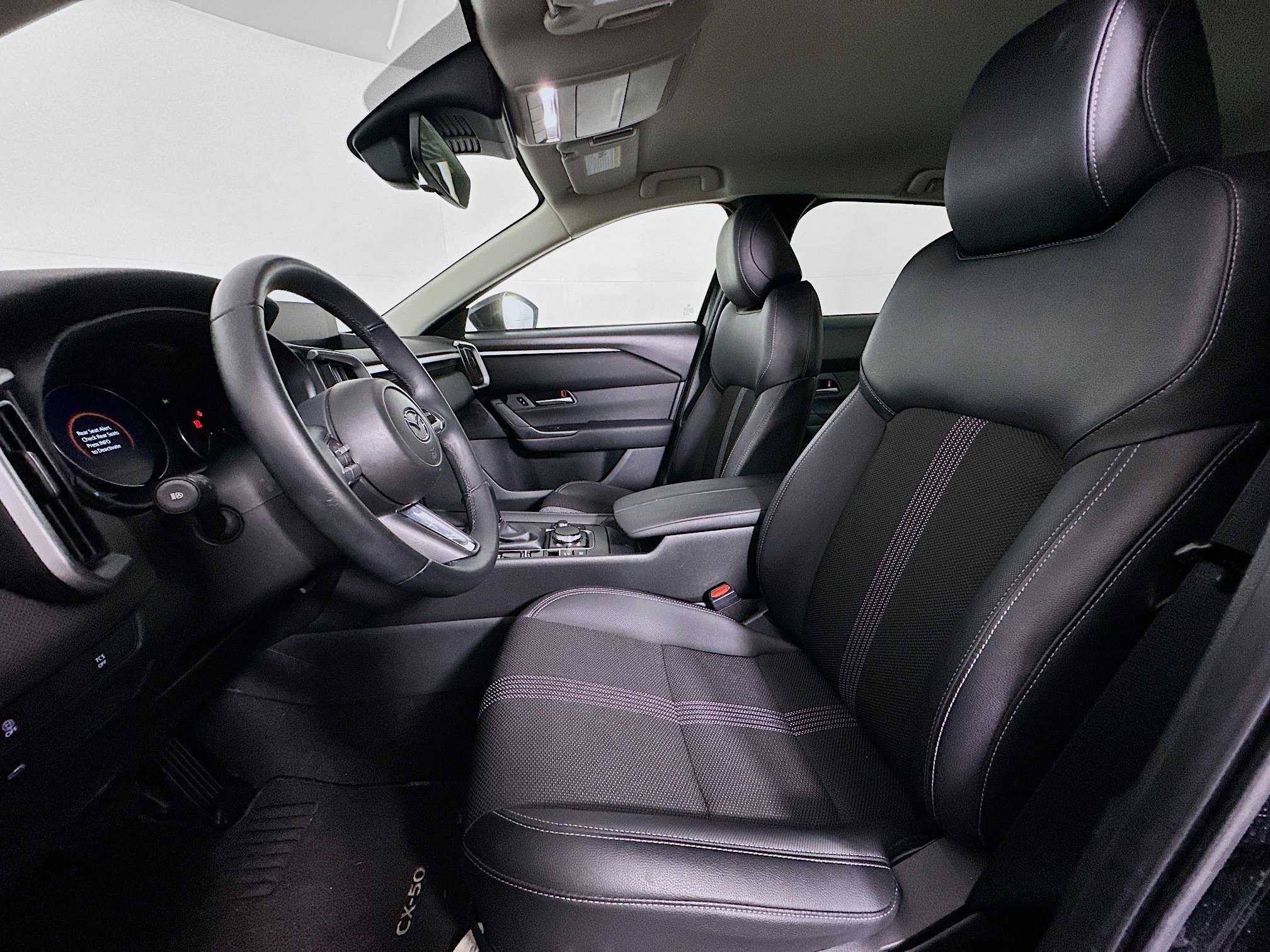 Used 2025 MAZDA CX-50 AWD 2.5 S w/ Preferred Package image 13