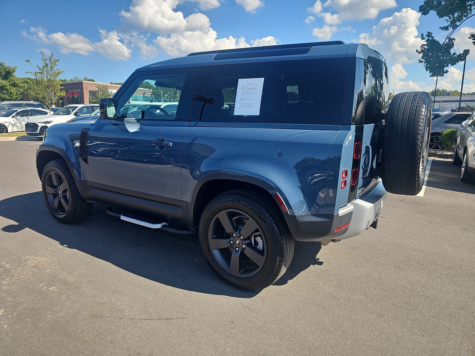 Used 2023 Land Rover Defender 90 SE AWD/4WD image 6