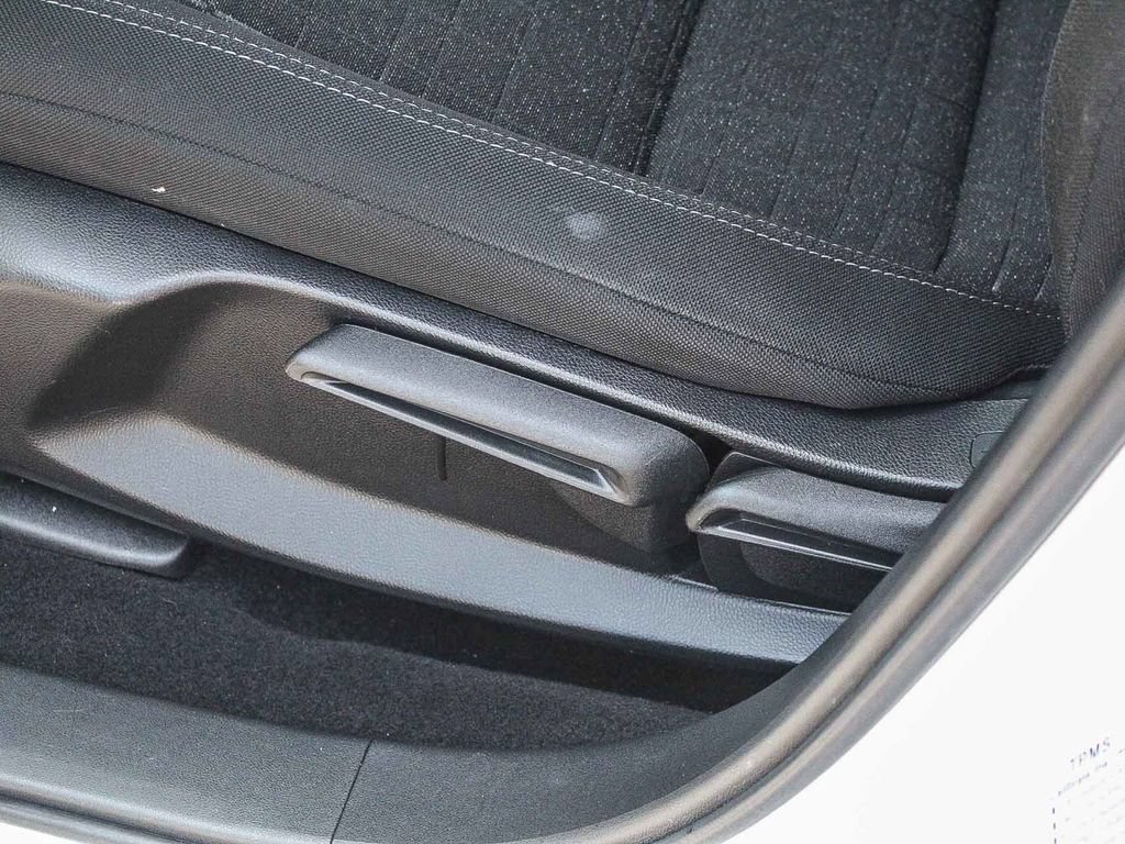 Used 2024 Honda HR-V LX image 22