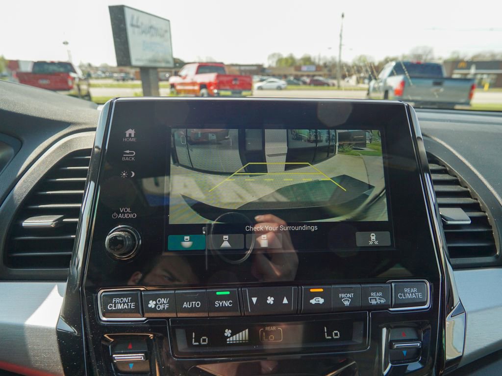 Used 2023 Honda Odyssey Sport image 27