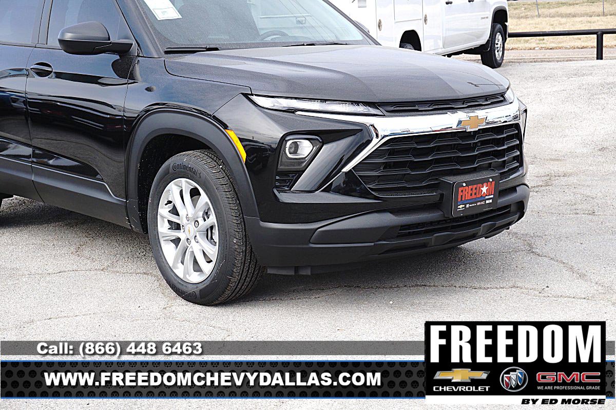 New 2026 Chevrolet TrailBlazer LS w/ LS Convenience Package FWD image 39
