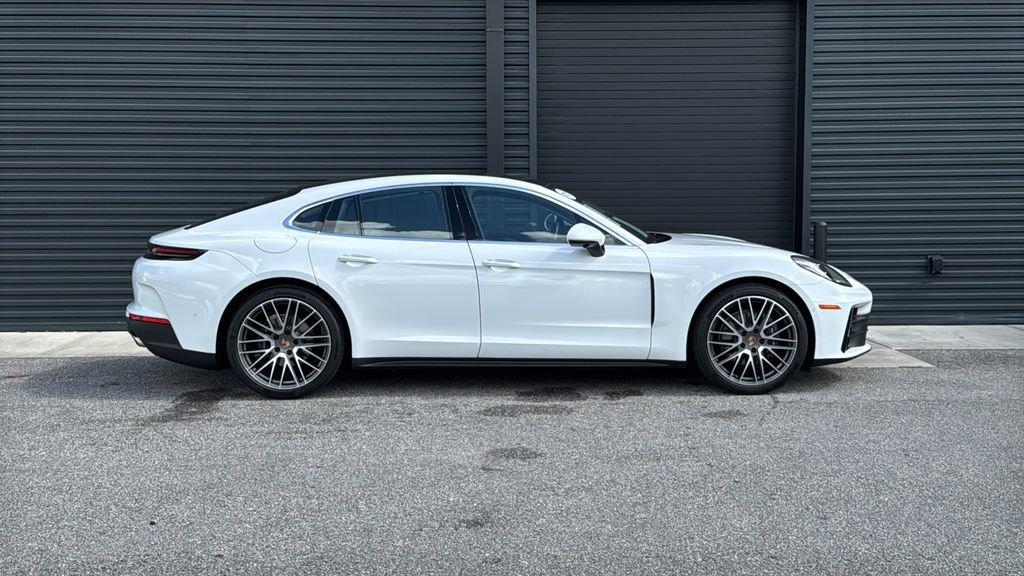 Certified 2025 Porsche Panamera image 25