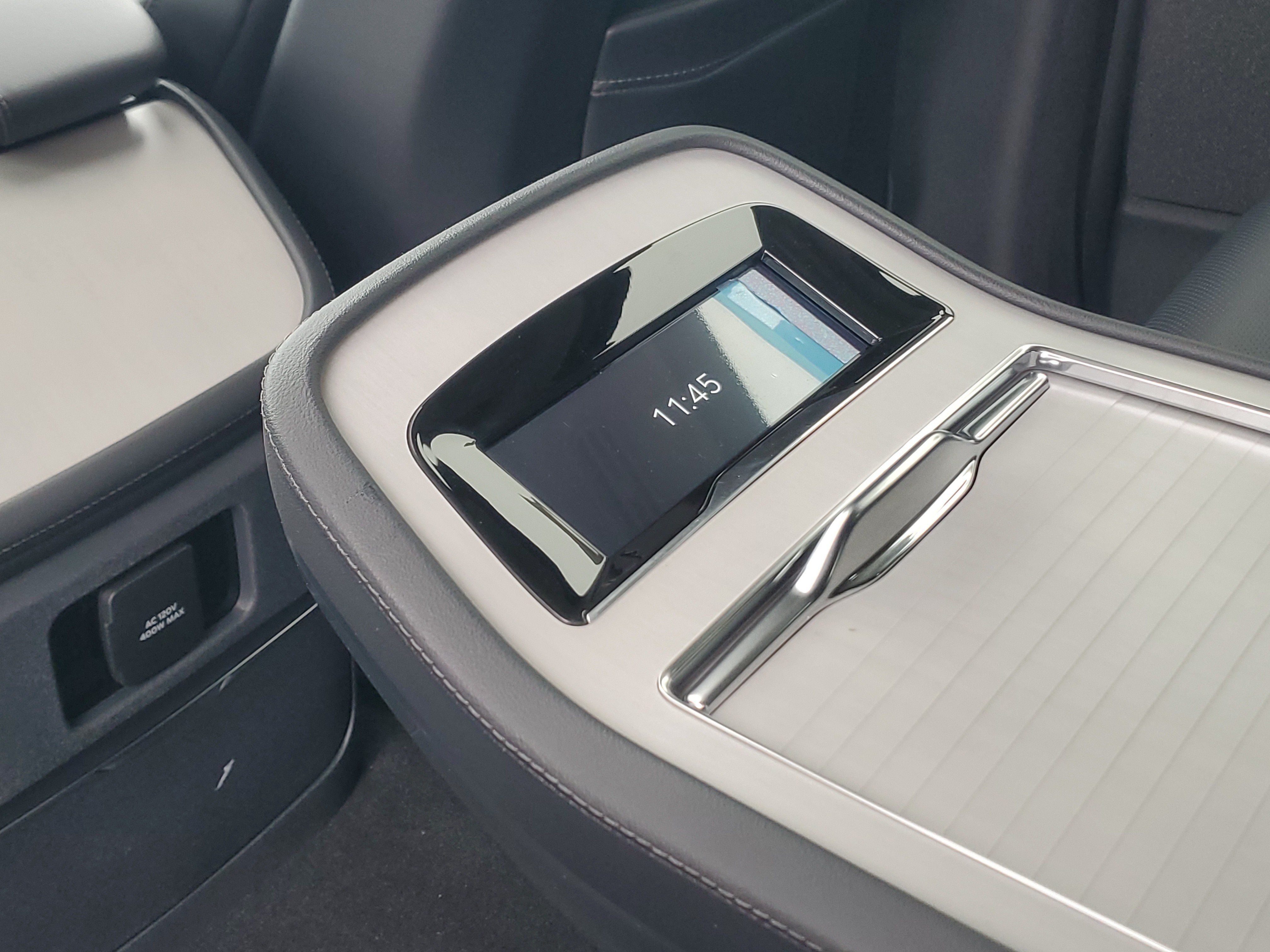 New 2026 Lincoln Navigator Reserve AWD/4WD image 29