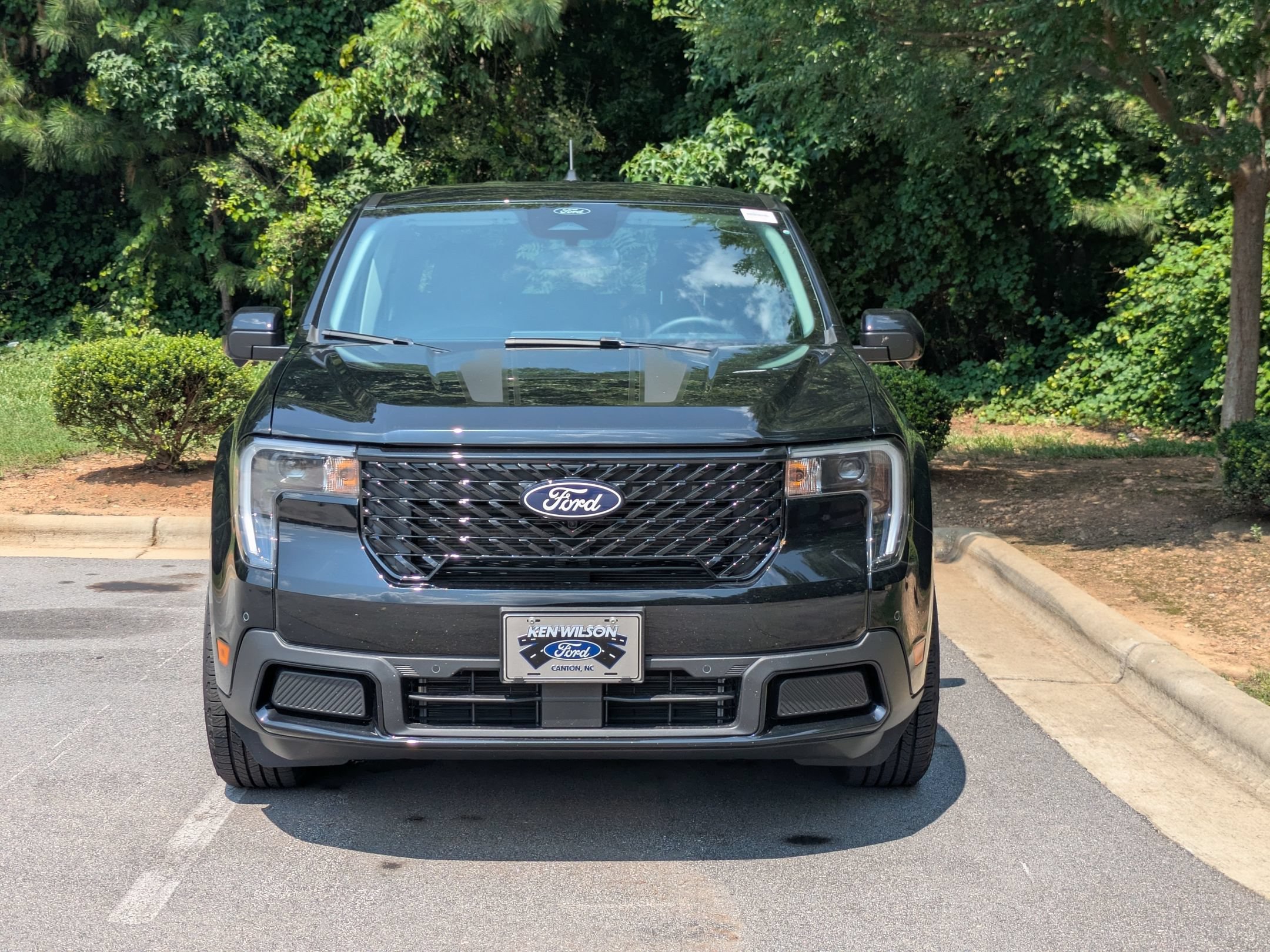 New 2026 Ford Maverick Lariat w/ Black Appearance Package AWD/4WD image 7