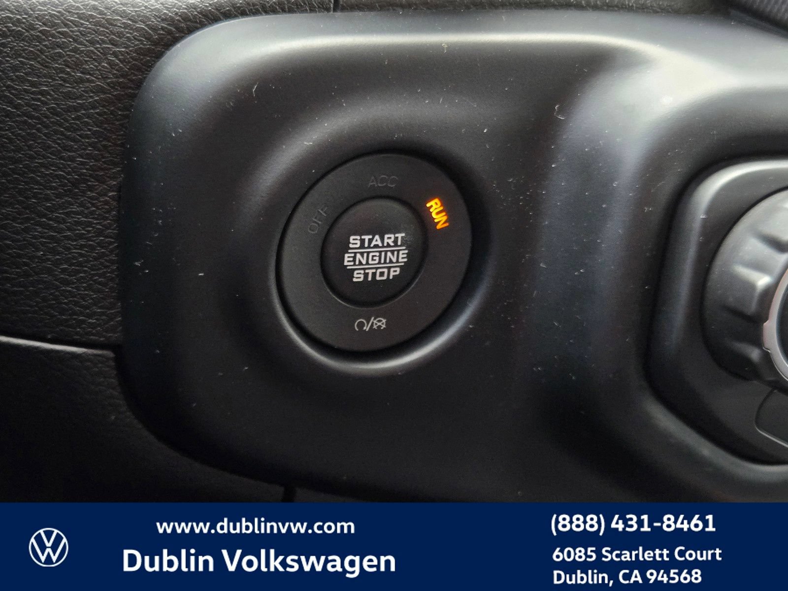 Used 2023 Jeep Wrangler Unlimited Rubicon 4xe w/ Cold Weather Group AWD/4WD image 25