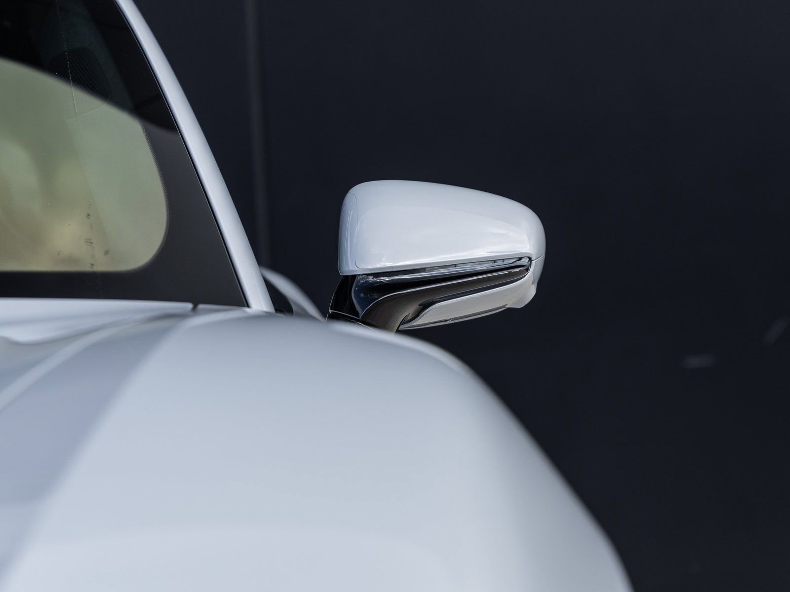 Used 2025 Porsche Taycan GTS image 19