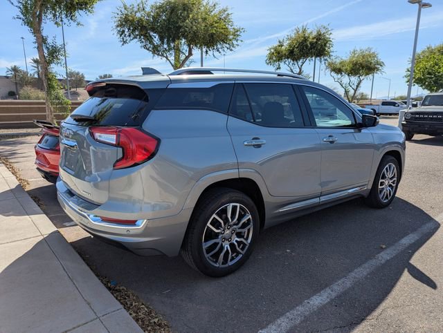 Used 2024 GMC Terrain Denali w/ Denali Premium Package image 5