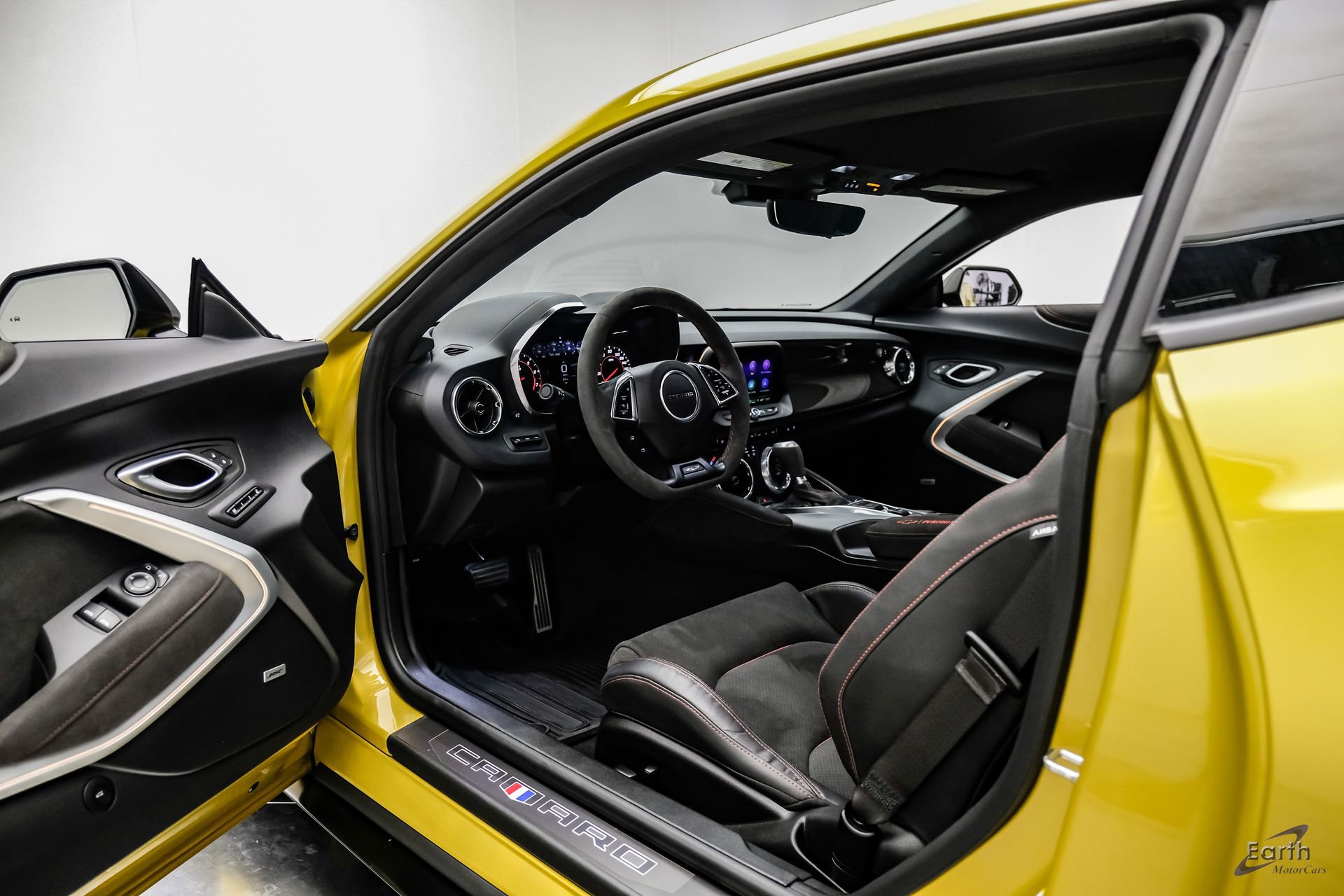 Used 2024 Chevrolet Camaro ZL1 RWD image 42