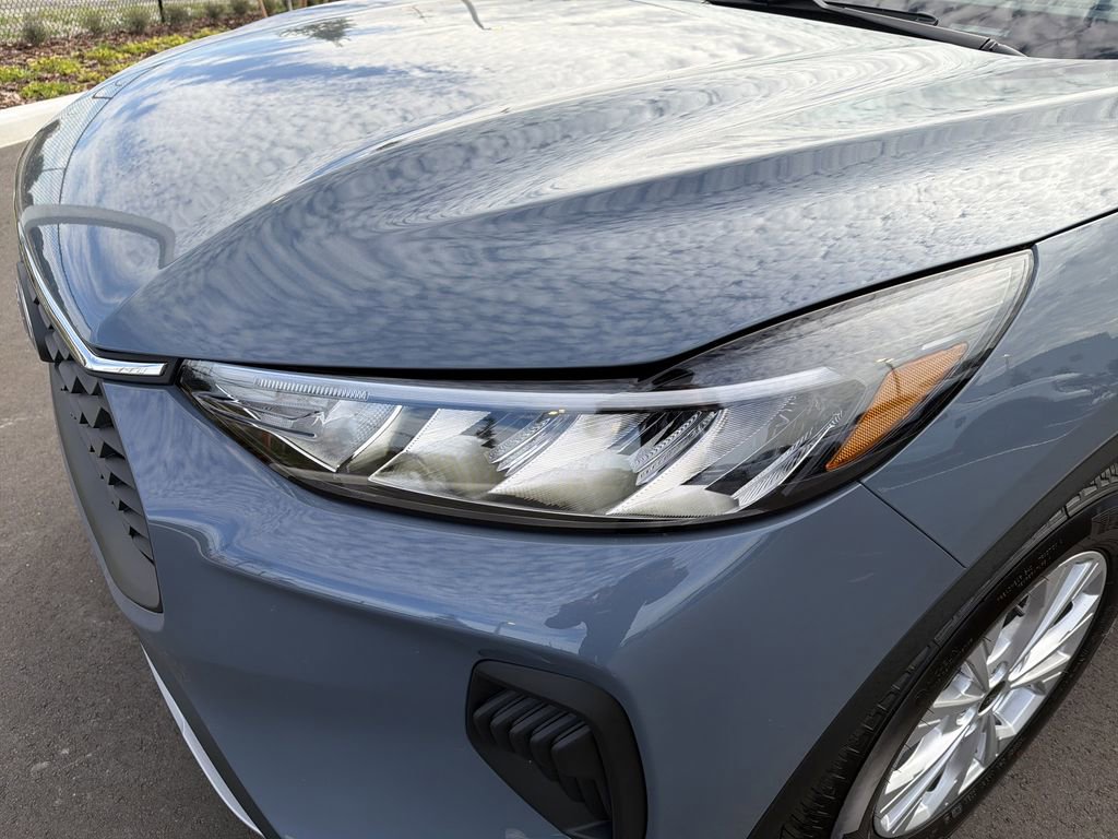 New 2026 Ford Escape Active FWD image 7