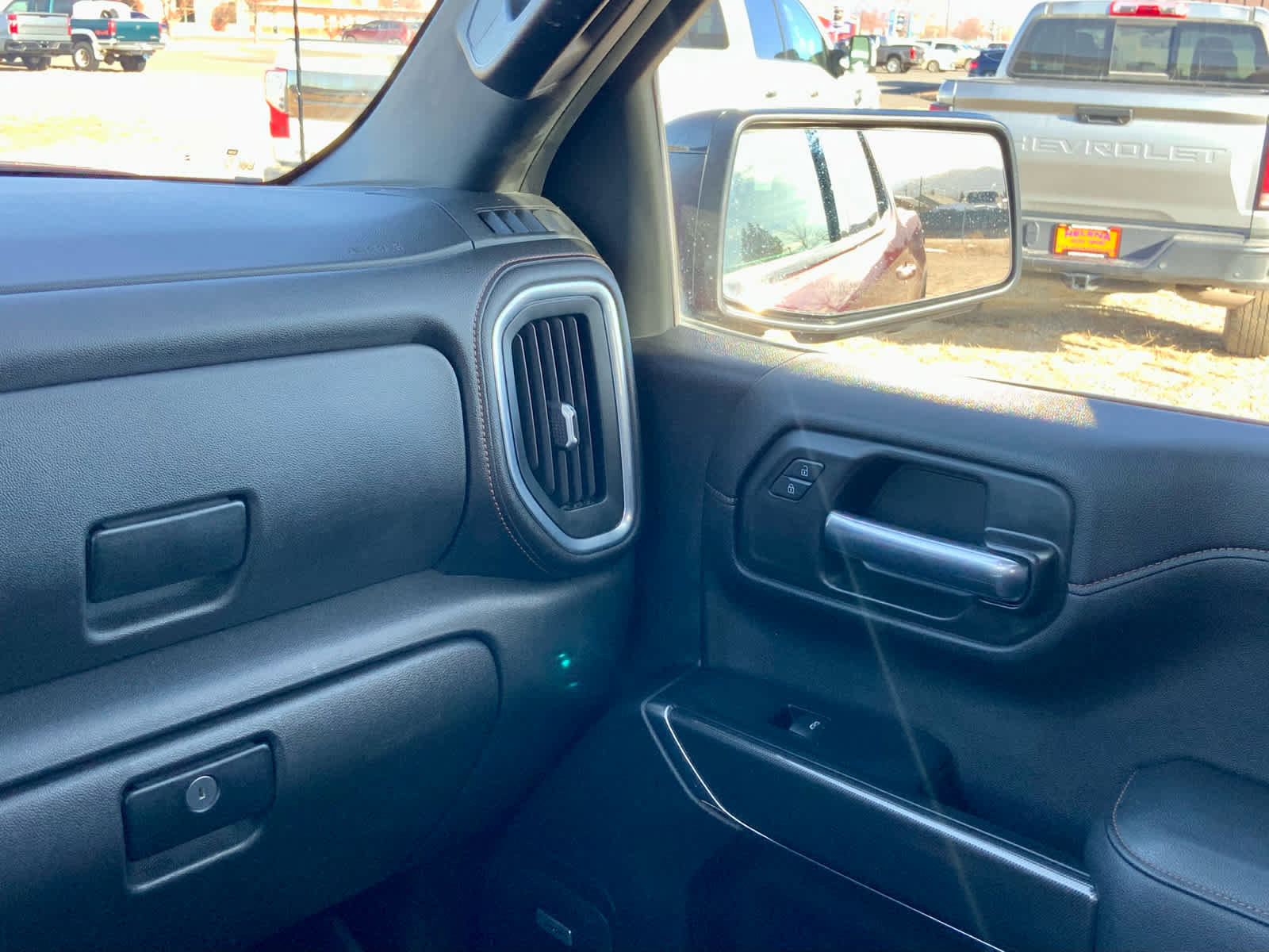 Used 2021 GMC Sierra 1500 AT4 w/ AT4 Premium Package image 36