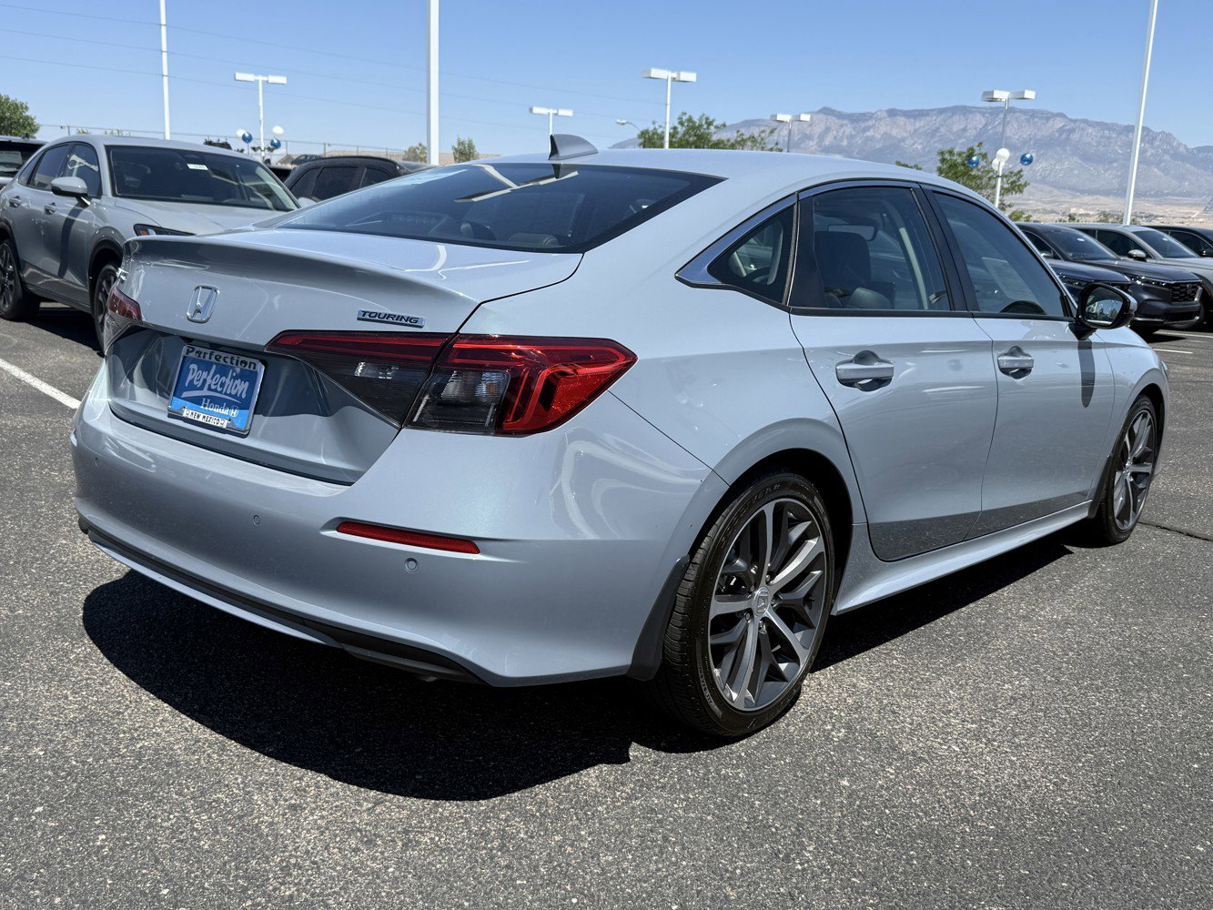 Certified 2023 Honda Civic Touring image 5