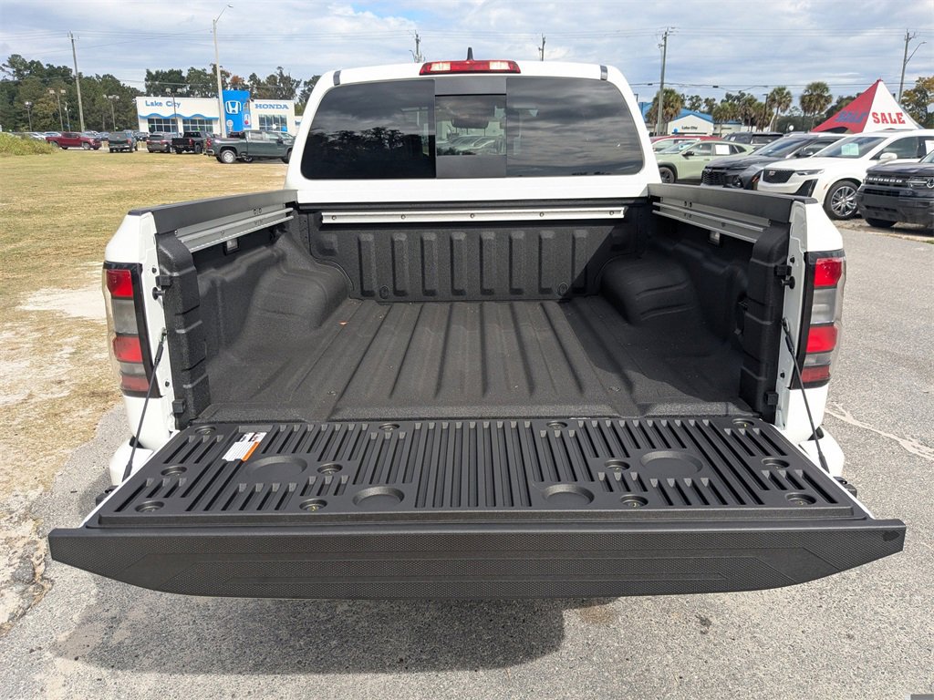 New 2026 Nissan Frontier Pro-X image 12