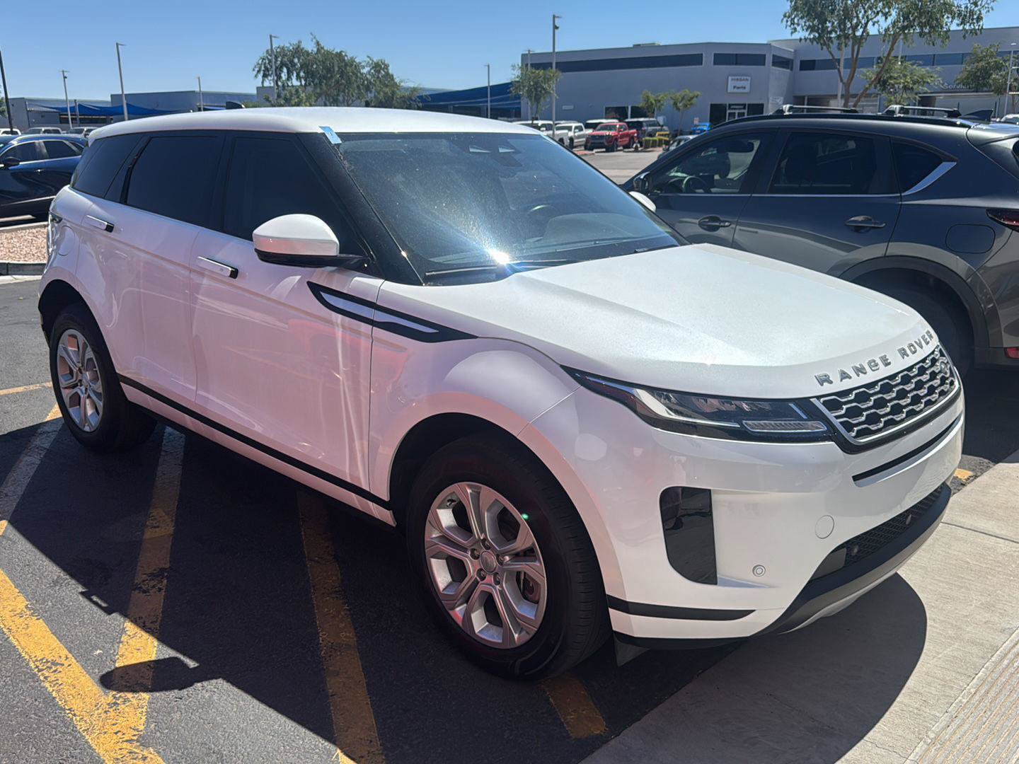 Used 2022 Land Rover Range Rover Evoque S AWD/4WD image 3