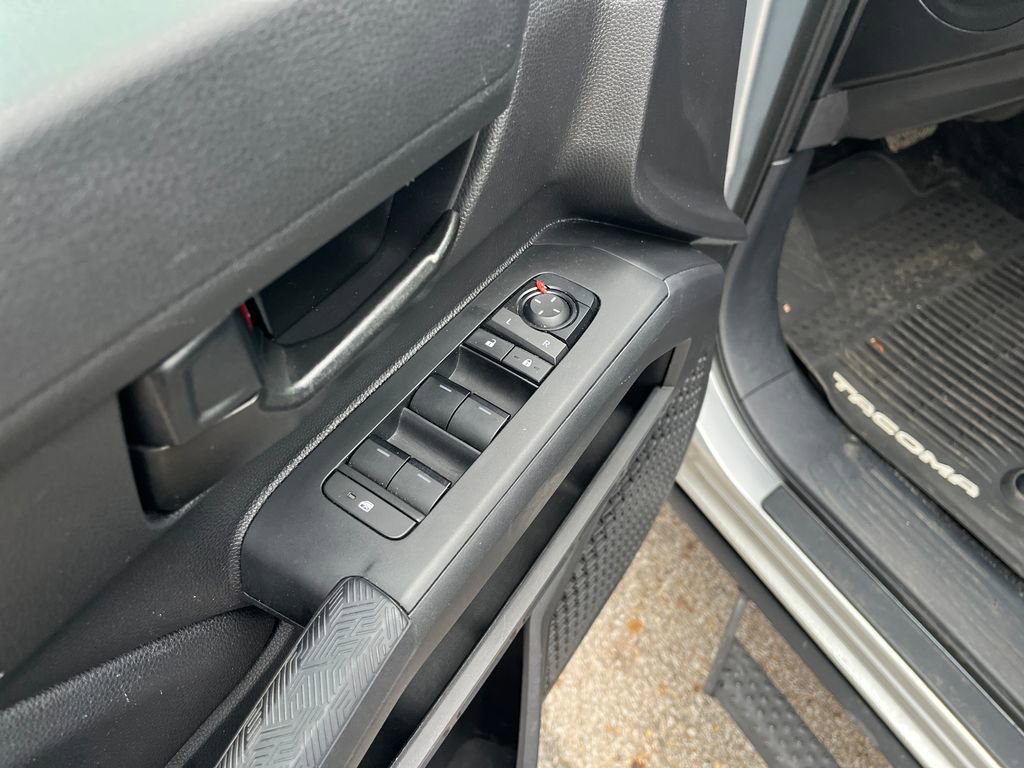 Certified 2024 Toyota Tacoma SR image 13