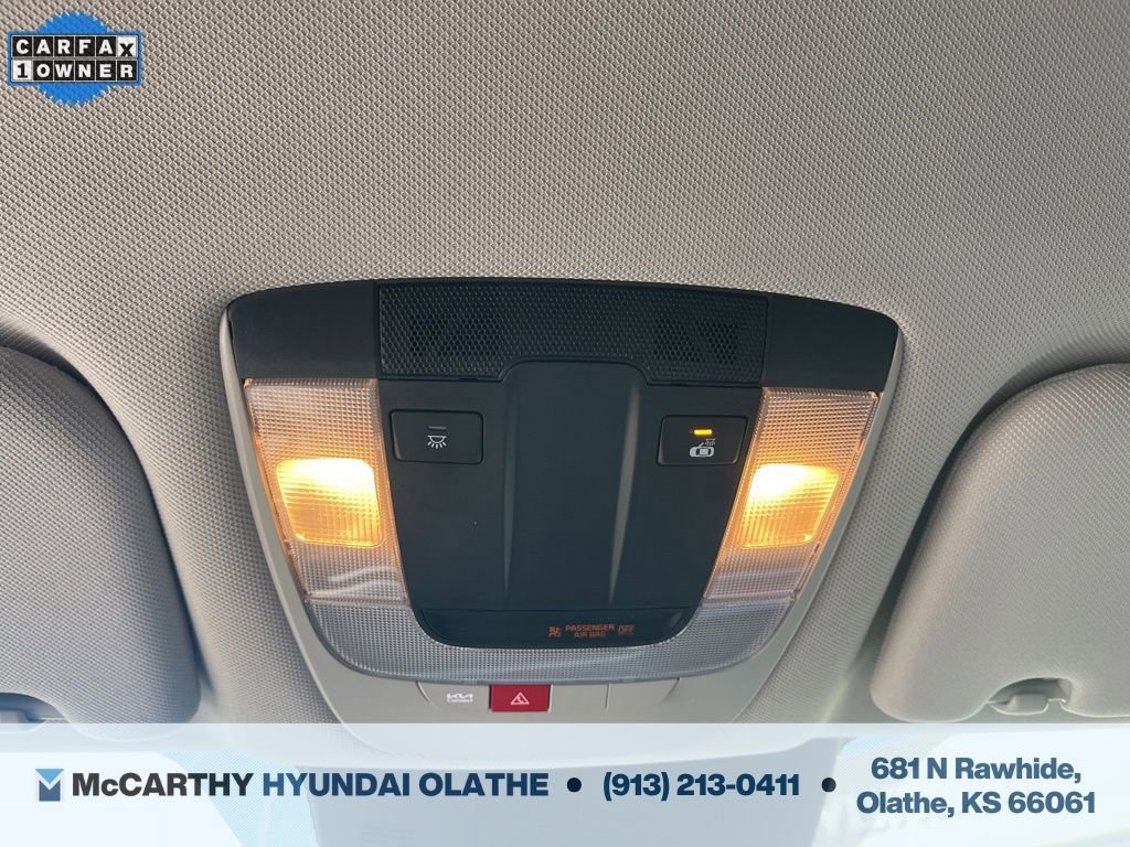 Used 2025 Kia Sorento S image 33