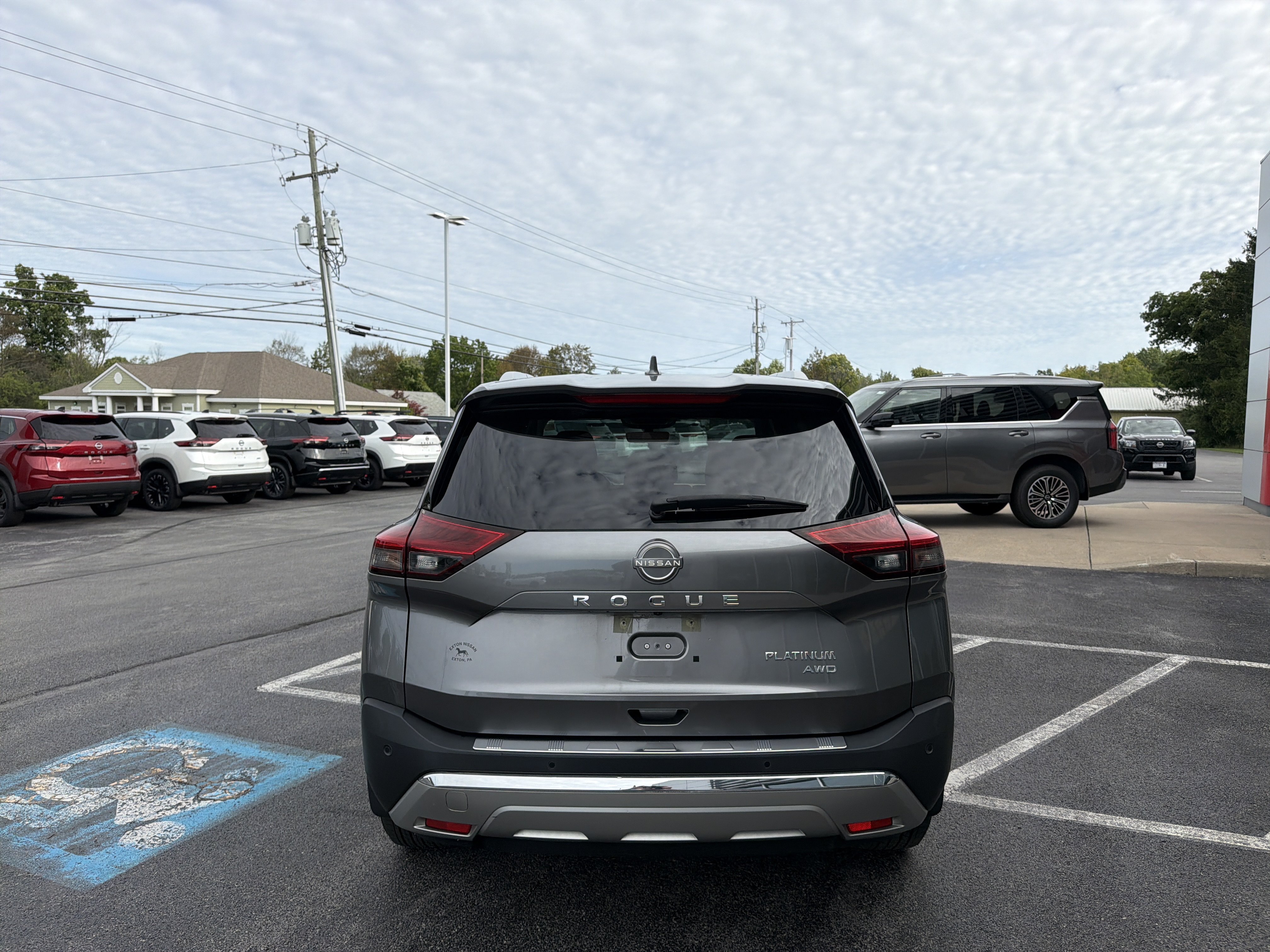 Certified 2023 Nissan Rogue Platinum AWD/4WD image 7