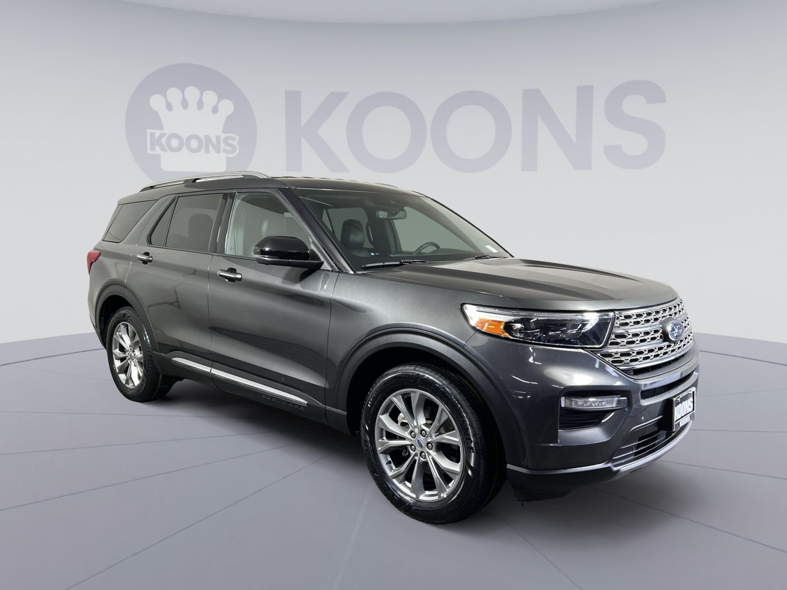 Used 2020 Ford Explorer Limited AWD/4WD image 2