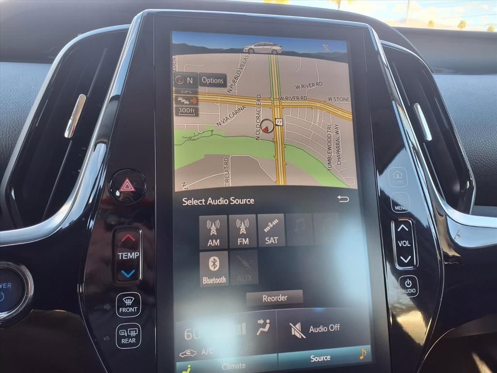 Used 2018 Toyota Prius Prime image 3