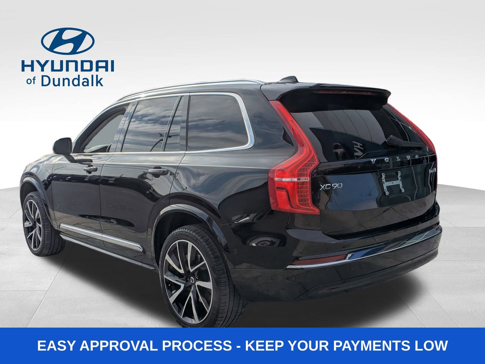 Used 2024 Volvo XC90 B6 Ultimate w/ Lounge Package image 10