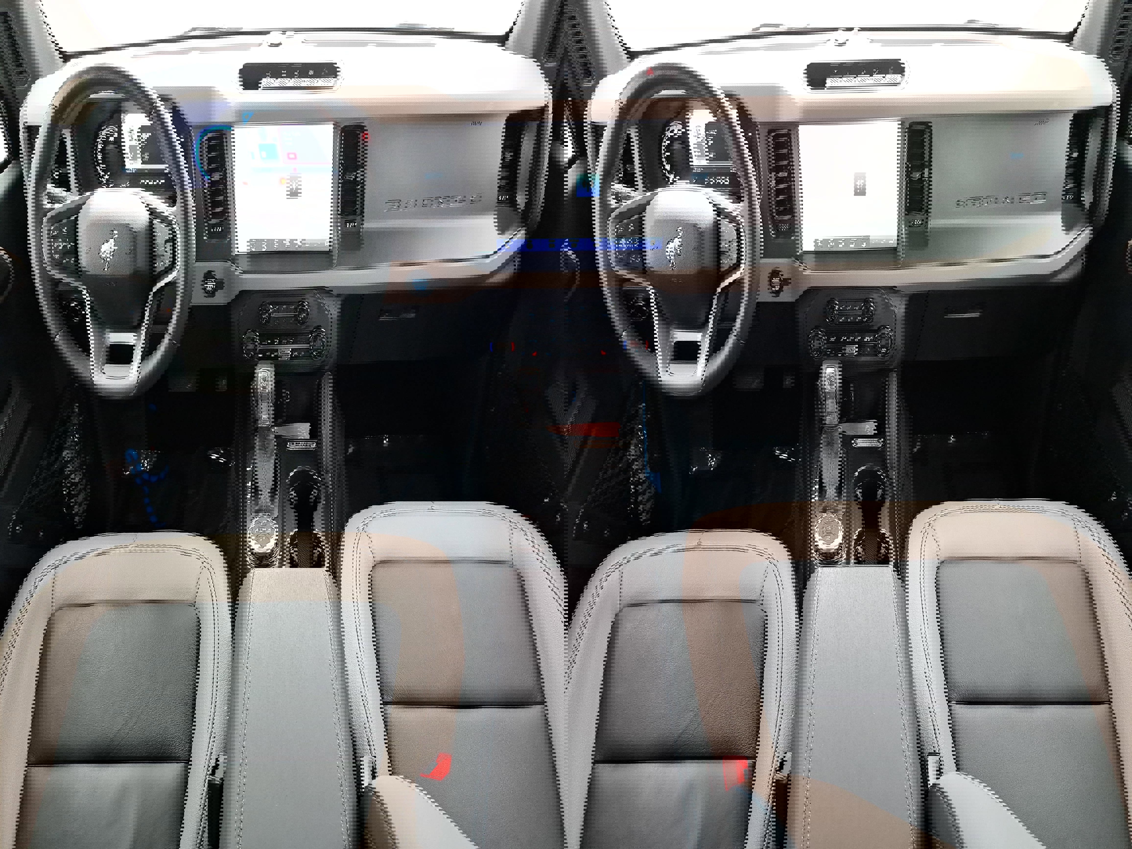 Used 2024 Ford Bronco Wildtrak image 9