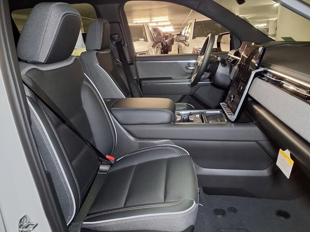 Used 2026 GMC Sierra EV Elevation AWD/4WD image 6