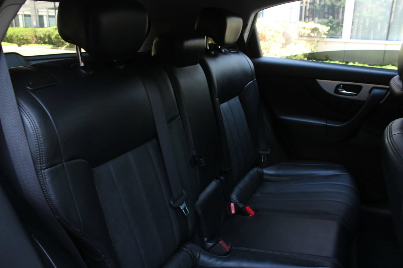Used 2016 INFINITI QX70 AWD image 23