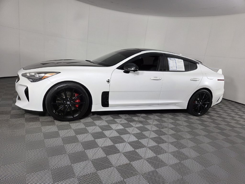 Used 2022 Kia Stinger GT2 w/ Scorpion Package RWD image 9