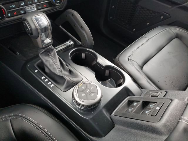 New 2025 Ford Bronco Outer Banks w/ Sasquatch Package image 25