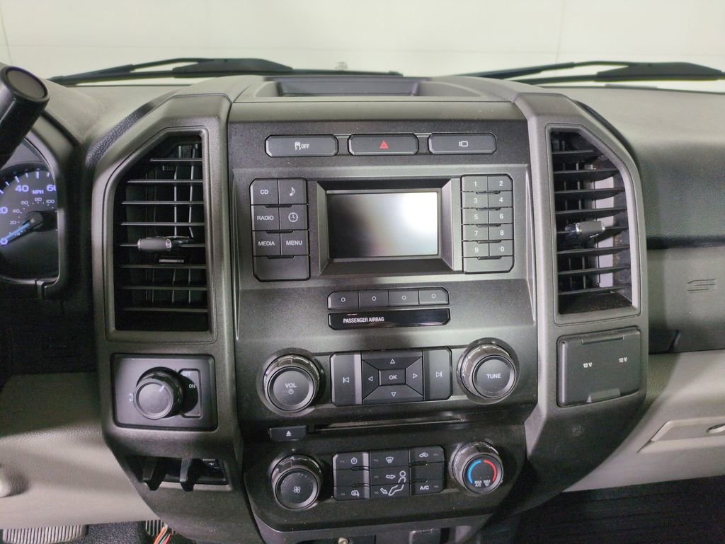 Used 2017 Ford F250 XL w/ Power Equipment Group image 24