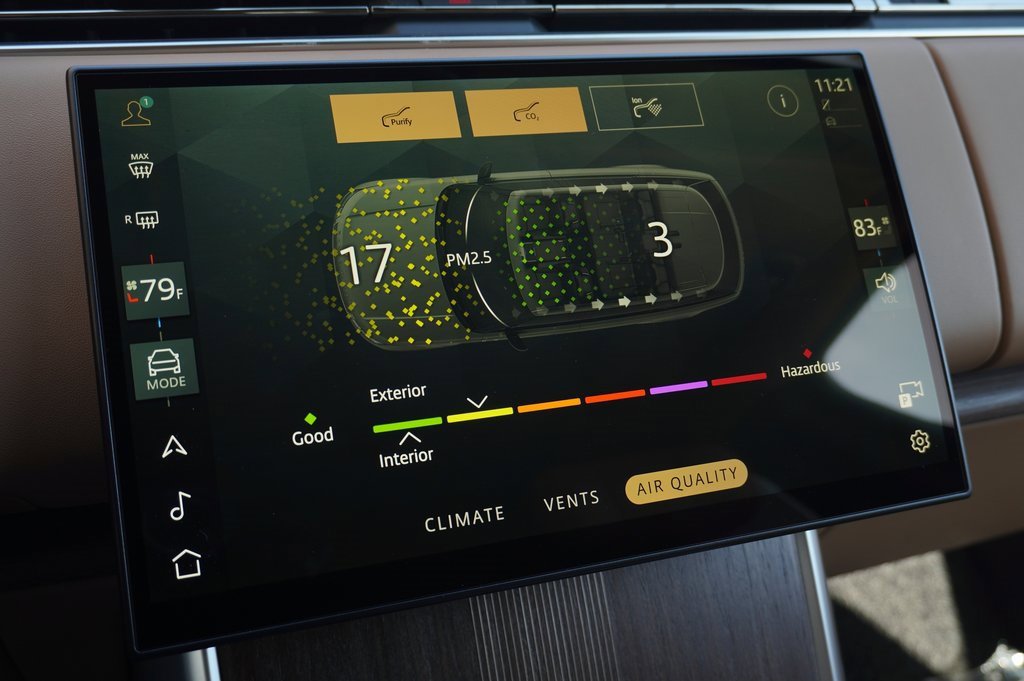 New 2026 Land Rover Range Rover Long Wheelbase Autobiography image 24