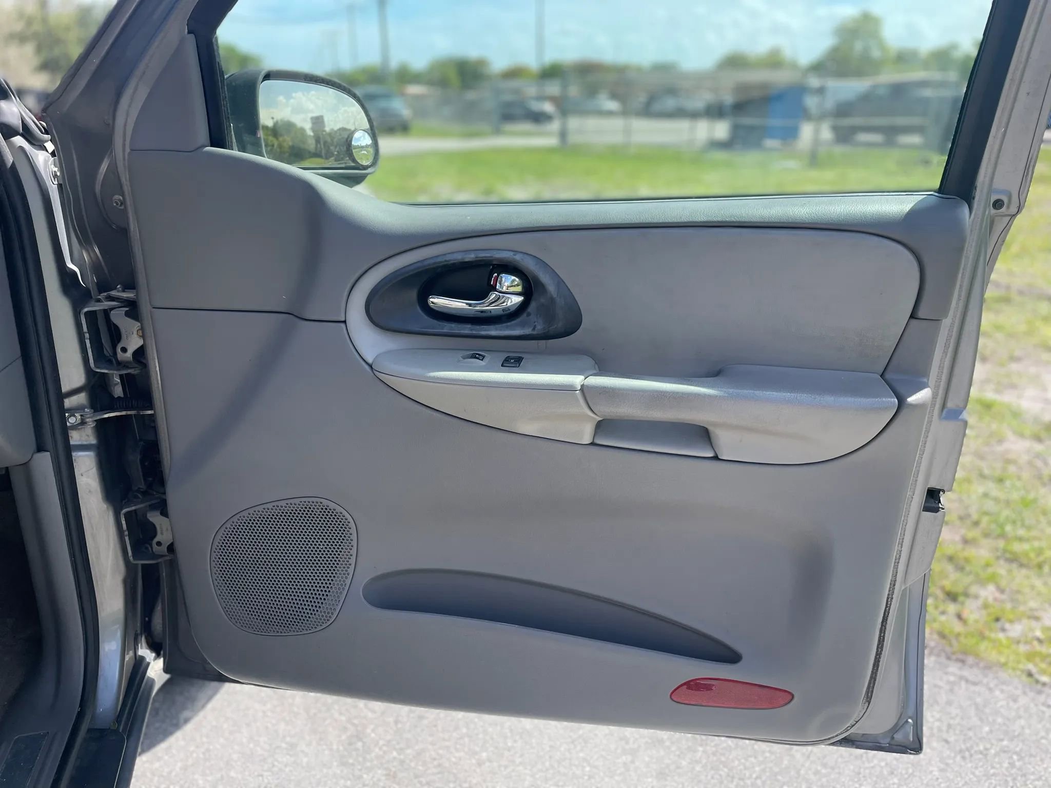 Used 2007 Chevrolet TrailBlazer LS image 29