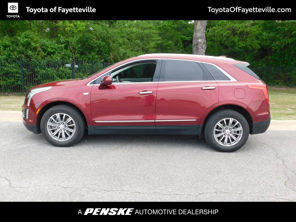 Used 2017 Cadillac XT5 Luxury w/ Driver Awareness Package image 2