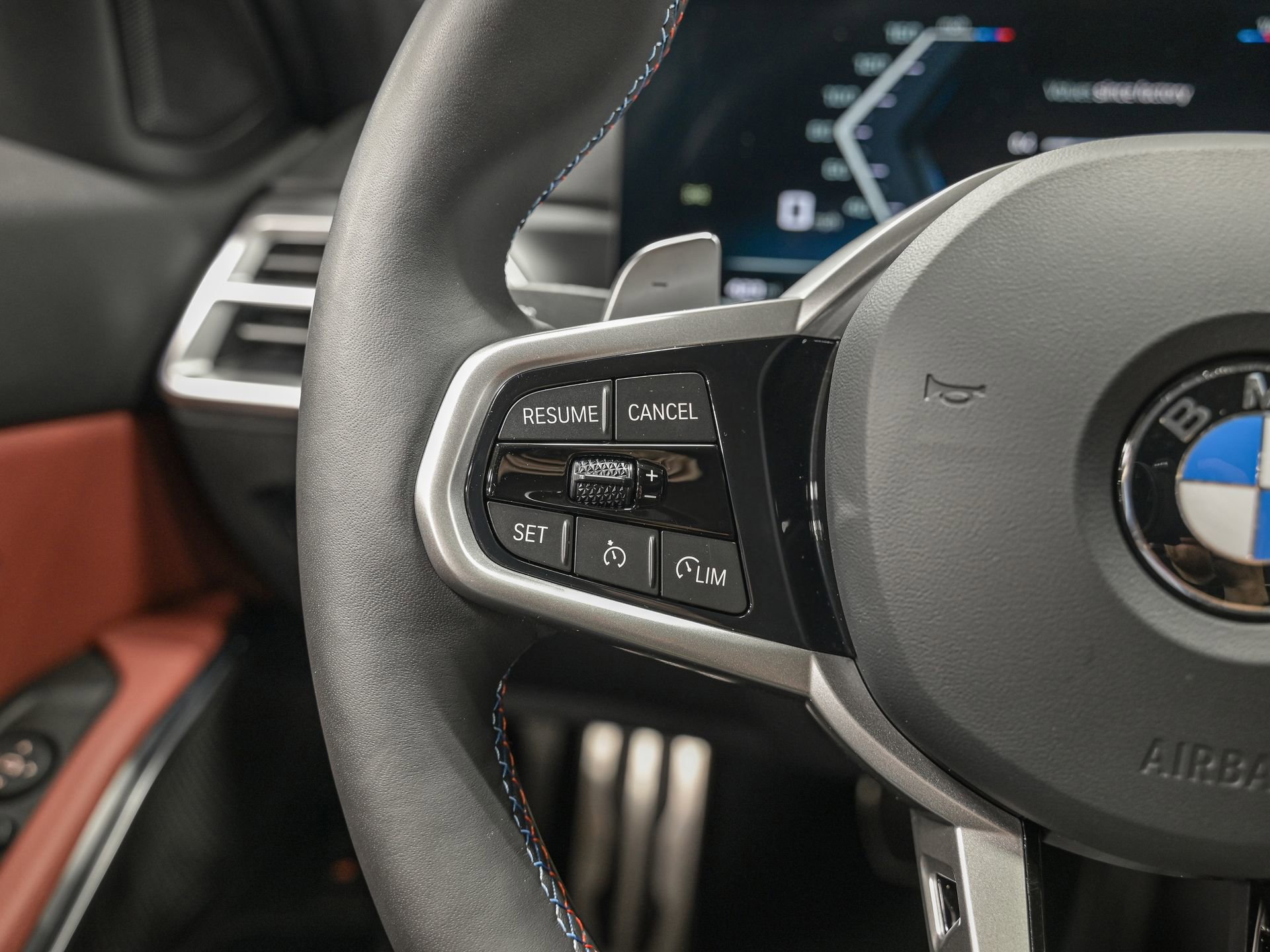 Used 2025 BMW M340i xDrive image 19