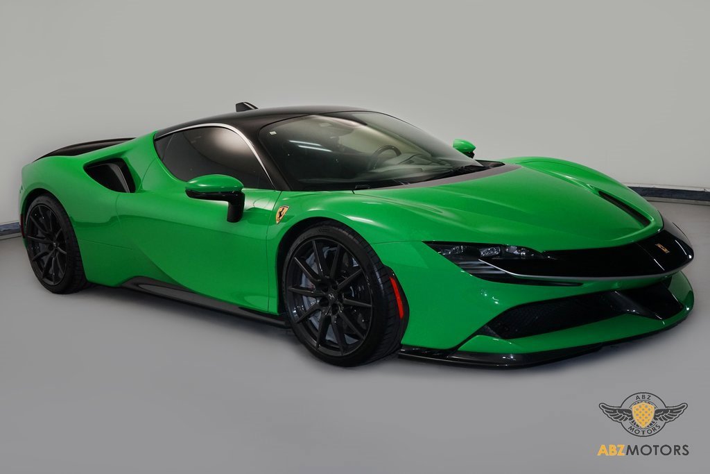 Used 2021 Ferrari SF90 Stradale image 2