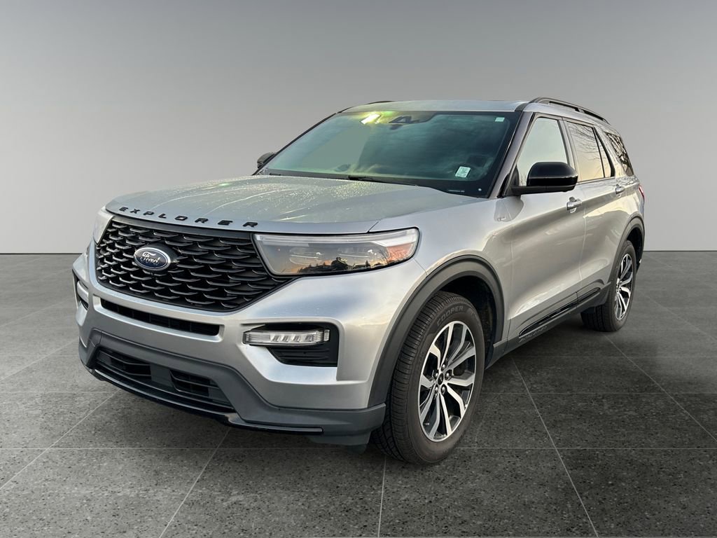 Used 2023 Ford Explorer ST-Line image 3