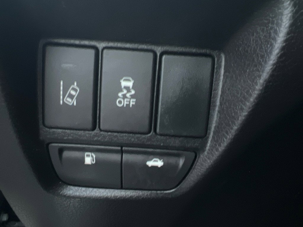 Used 2015 Acura TLX w/ Technology Package image 27