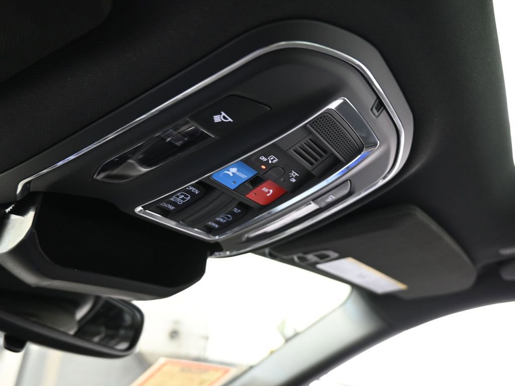 Used 2024 Jeep Grand Cherokee L Laredo image 27