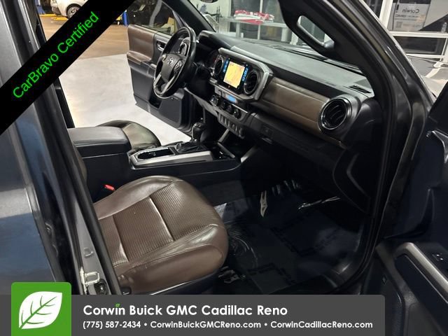 Used 2017 Toyota Tacoma Limited w/ Tow Package AWD/4WD image 36