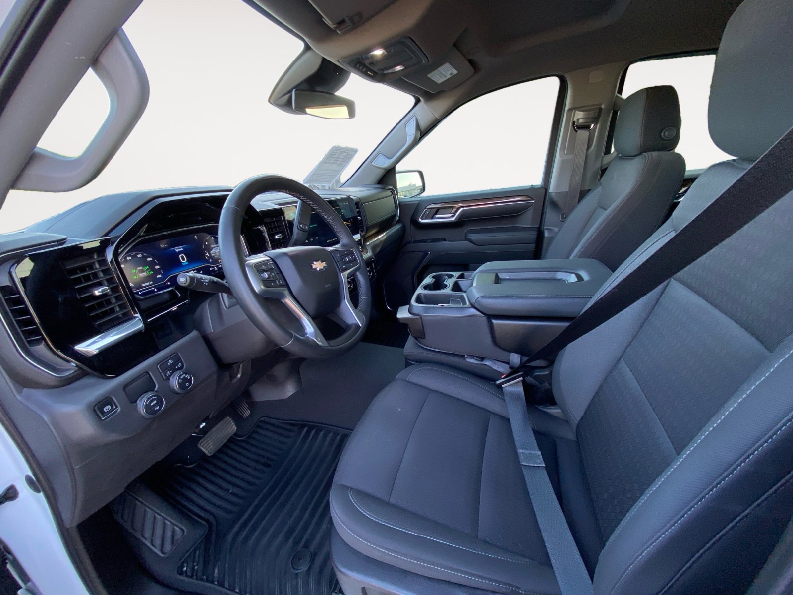 Used 2023 Chevrolet Silverado 1500 LT image 23