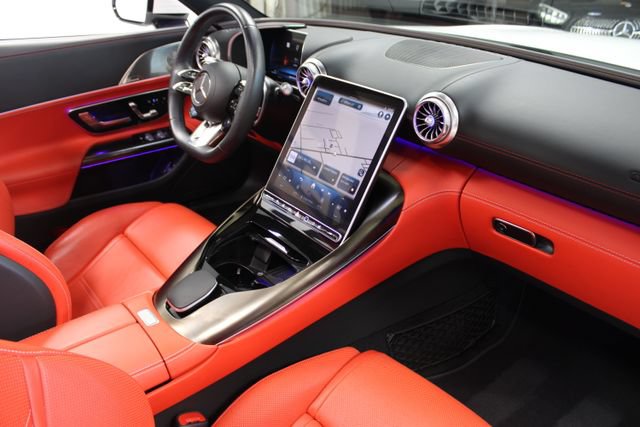 Used 2023 Mercedes-Benz SL 43 AMG image 13