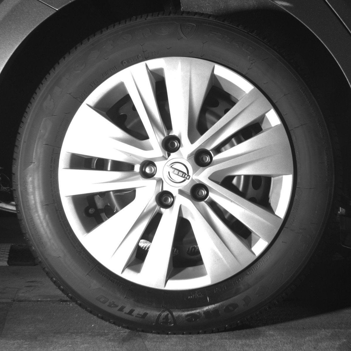 Used 2025 Nissan Sentra S image 14