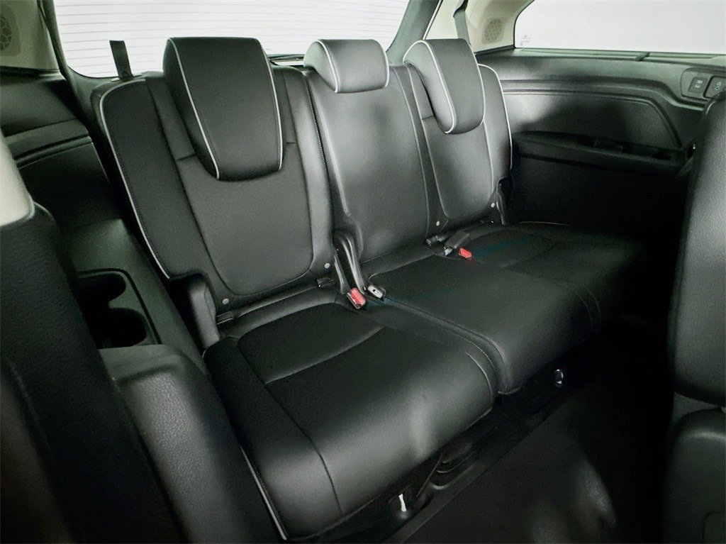 Used 2026 Honda Odyssey Elite image 42