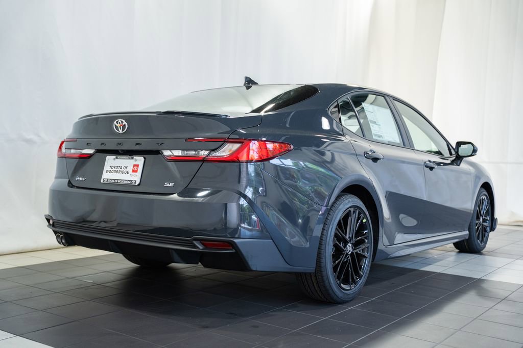 New 2026 Toyota Camry SE FWD image 4